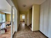 Flur zur Treppe - 