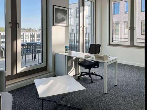 Kleinen Büro 1.jpg - 