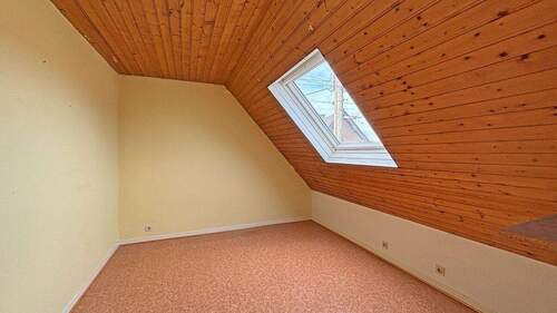 Schlafzimmer DG - 