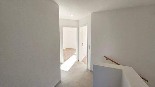 Oberer Flurbereich - 