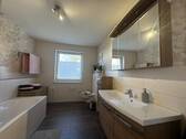 Badezimmer im Erdgeschoss - 