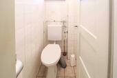 WC - 