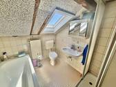 Bad - Dachgeschoss - 