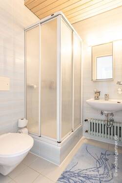 Weiteres Duschbad im OG - 