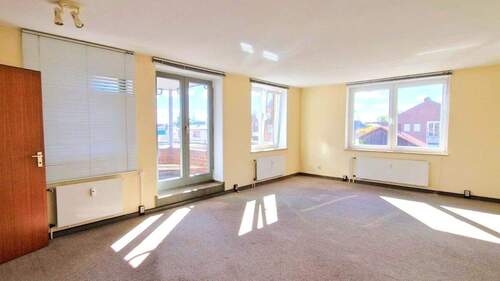 Wohn- und Schlafzimmer - 1 Zimmer Etagenwohnung in Stockelsdorf