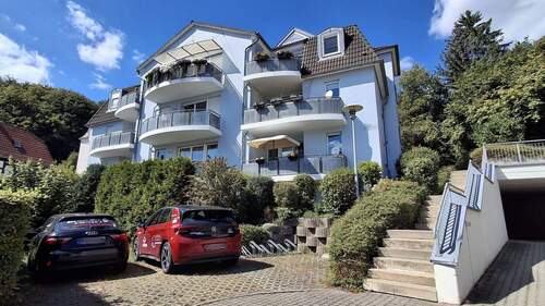 Vorderansicht - 2-Raum-Wohnung in Freital - bezugsfrei!