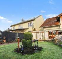 Ankommen und Zuhause sein - liebevoll gepflegte Doppelhaushälfte mit großem Garten - Babenhausen