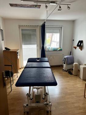 Behandlungszimmer.jpg - ÜbernahmeKauf einer erfolgreichen, barrierefreien Physiopraxis im Herzen von Bad Kissingen mit überwiegend Privatpatienten