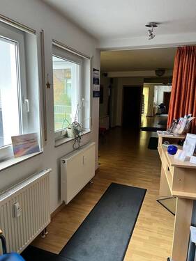 IMG_8370.jpg - Büro in Bad Kissingen zum Kaufen