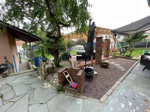 Garten (Wohnung EG) - Mehrfamilienhaus, Wohnhaus mit 246,00 m² in Pfaffenhofen a d Ilm zum Kaufen