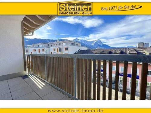 Blick vom Balkon - 3-Zimmer-Wohnung ca. 70 m², LIFT, Süd-West-Lage, Keller, TG-Platz auf Wunsch