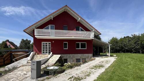 Hausansicht - Endlich Platz für die ganze Familie!
