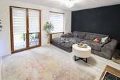 Wohnzimmer_ - 5 Zimmer Reihenmittelhaus zum Kaufen in Renningen