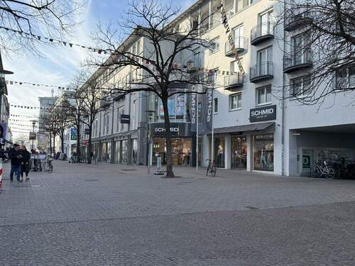 Hausansicht - 1 Zimmer Etagenwohnung zum Kaufen in Friedrichshafen