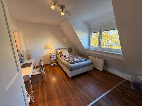 Schlafzimmer 1.jpeg - 