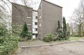 Hausansicht - 3,5 Zimmer - ruhige Lage - Balkon