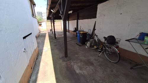 Carport - 
