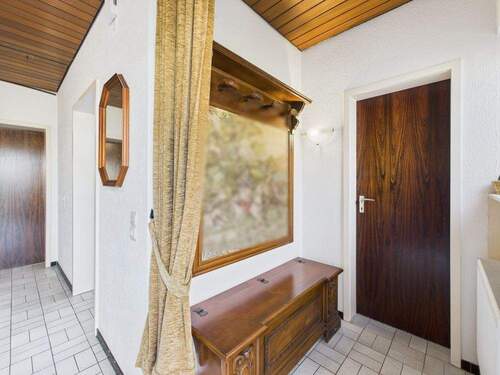 Garderobe EG - 