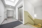 Eingangsbereich - Büro in Neutraubling zur Miete