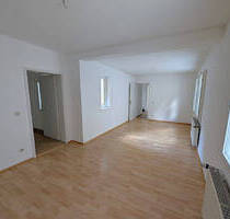 Individuelle 2-Zimmer-Wohnung mit eingerichteter Küche Nähe Albertsplatz - Coburg