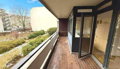 Balkon - 2 Zimmer Etagenwohnung zum Kaufen in Berlin