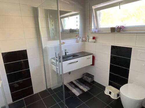 Badezimmer Erdgeschoss - 
