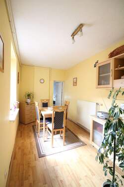 Esszimmer - 4 Zimmer Mehrfamilienhaus, Wohnhaus in Kröpelin