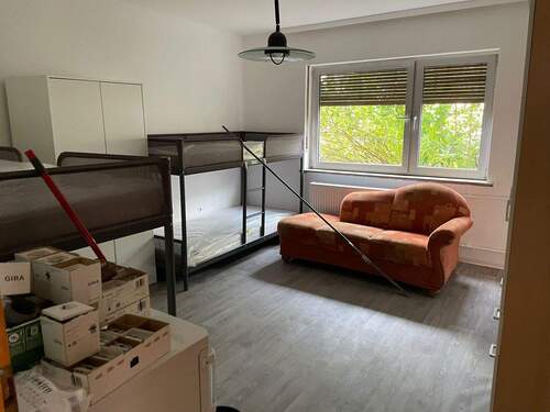 Wohnraum EG - Mehrfamilienhaus, Wohnhaus mit 163,00 m² in Burkardroth zum Kaufen