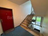 Hausflur - Etagenwohnung mit 80,40 m² in Lübeck zum Kaufen