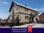 www.bender-immobilien.de - Ein-Zweifamilienhaus mit großem Grundstück in idyllischer Ortsrandlage zwischen Altenkirchen und HammSieg!