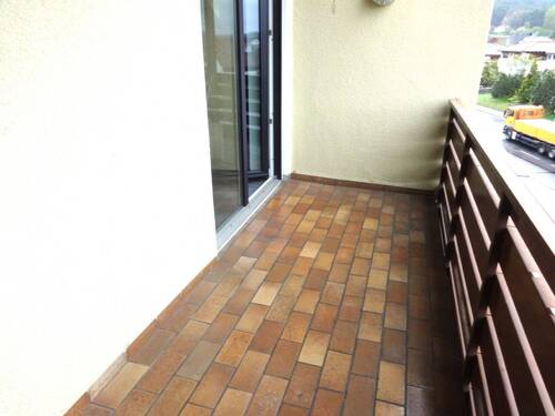 Balkon - Schöne 4 Zimmer Dachgeschoßwohnung mit EBK und Balkon