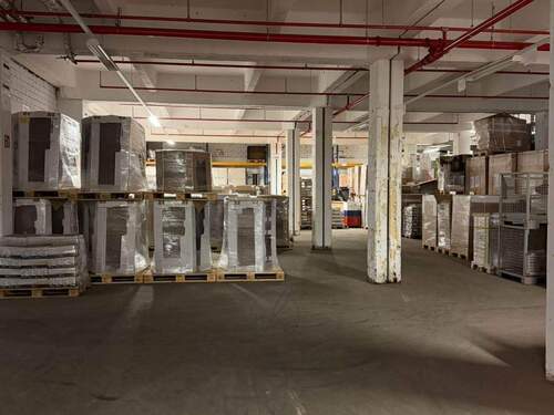 1.jpg - 440 m² Lager im Erdgeschoss in Hamburg Billbrook zur Untermiete