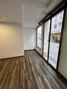 Ansicht_Verkaufsfläche_EG_8 - 