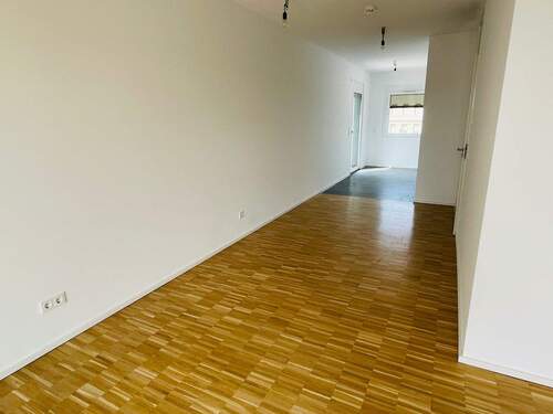 Wohnzimmer - Etagenwohnung mit 81,50 m² in Nürnberg zur Miete