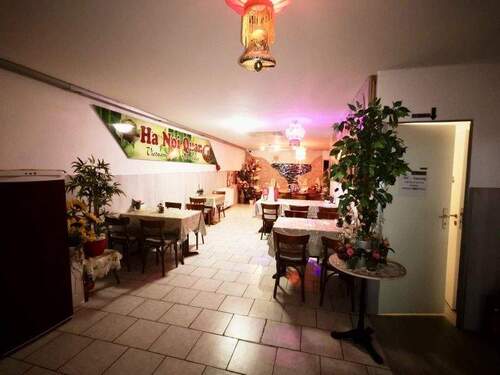 Gastro - großer Raum EG - Mehrfamilienhaus, Wohnhaus mit 120,00 m&sup2; in Meißen zum Kaufen