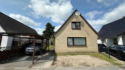 Ansicht - Kleines Einfamilienhaus in ruhiger Sackgassenlage von Uetersen - sanierungsbedürftig mit Potenzial