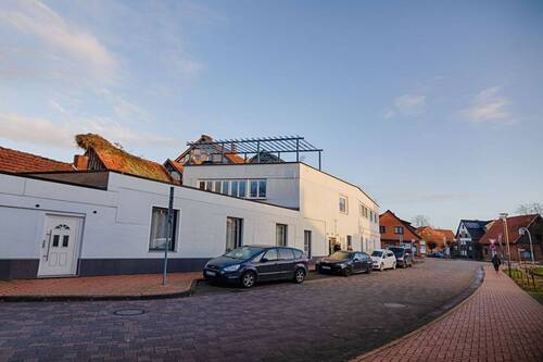 Außenansicht - Mehrfamilienhaus, Wohnhaus mit 560,00 m² in Wunstorf / Steinhude zum Kaufen