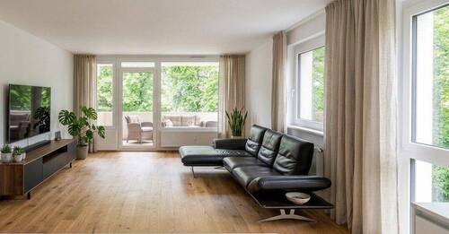 Wohnzimmer - 3 Zimmer Etagenwohnung zum Kaufen in München