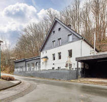 Charmantes Wohnhaus mit Appartement und sehr großer Garage - Attendorn