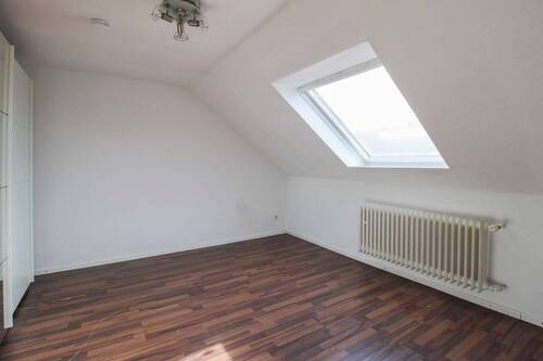 Schlafzimmer DG - 