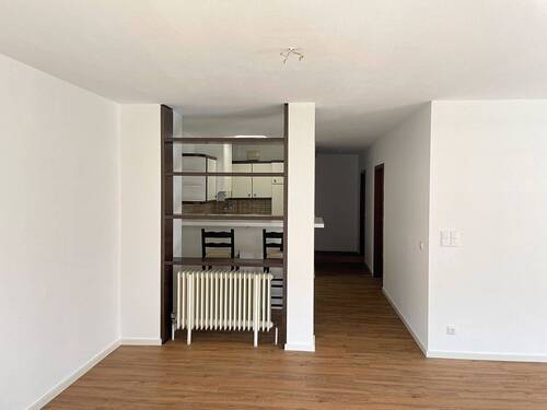 Wohnzimmer - Etagenwohnung mit 75,00 m² in Erlangen / Dechsendorf zur Miete