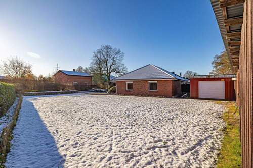 großzügiges Grundstück - 