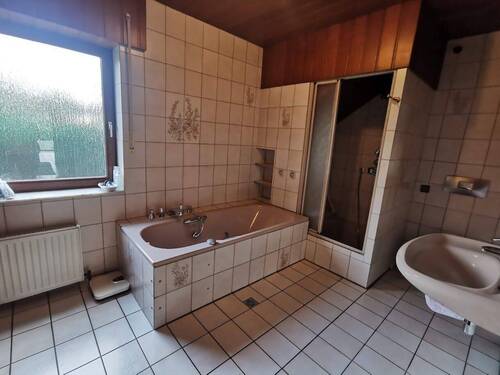 Wc,Bad EG - 