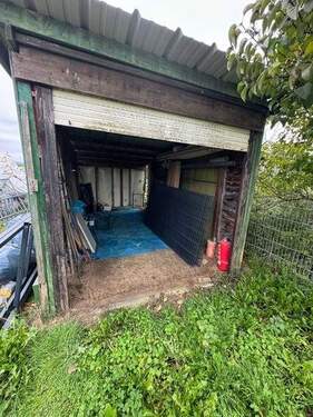 10 Garage - 