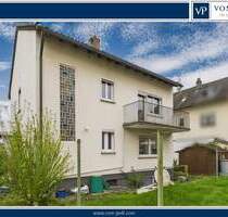 Geräumiges Wohnhaus mit Balkon und Garten - bereit für Ihre Ideen - Strullendorf