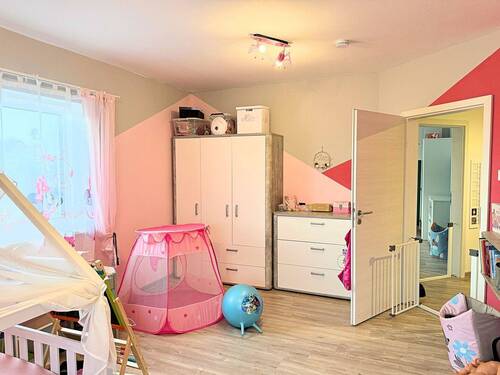 2. Kinderzimmer Bild 2 - 