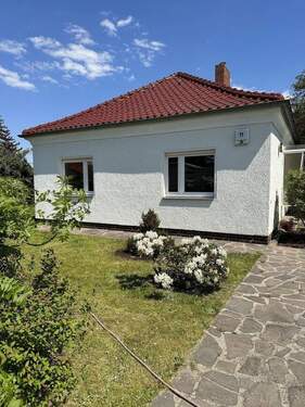 Bild 1 - Möbliertes Einfamilienhaus in Berlin - Rudow (Mindestmietzeit 2 Monate)