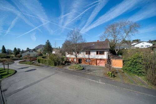 Aussenansicht - Einfamilienhaus mit 274,00 m&sup2; in Engen zum Kaufen