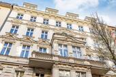 Hausfront - 2 Zimmer Etagenwohnung zum Kaufen in Berlin