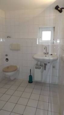 Badezimmer Bis 31 - 3 Zimmer Gewerbeobjekt (Büro, Produktion, Verkauf) in Görlitz